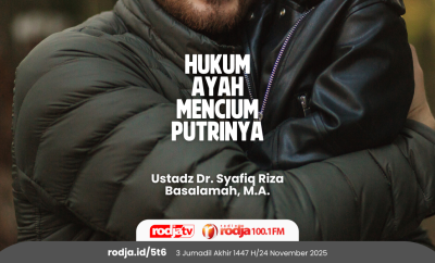 Hukum Ayah Mencium Putrinya